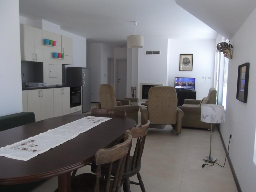Apartment Sredna Gora ブルガス エクステリア 写真
